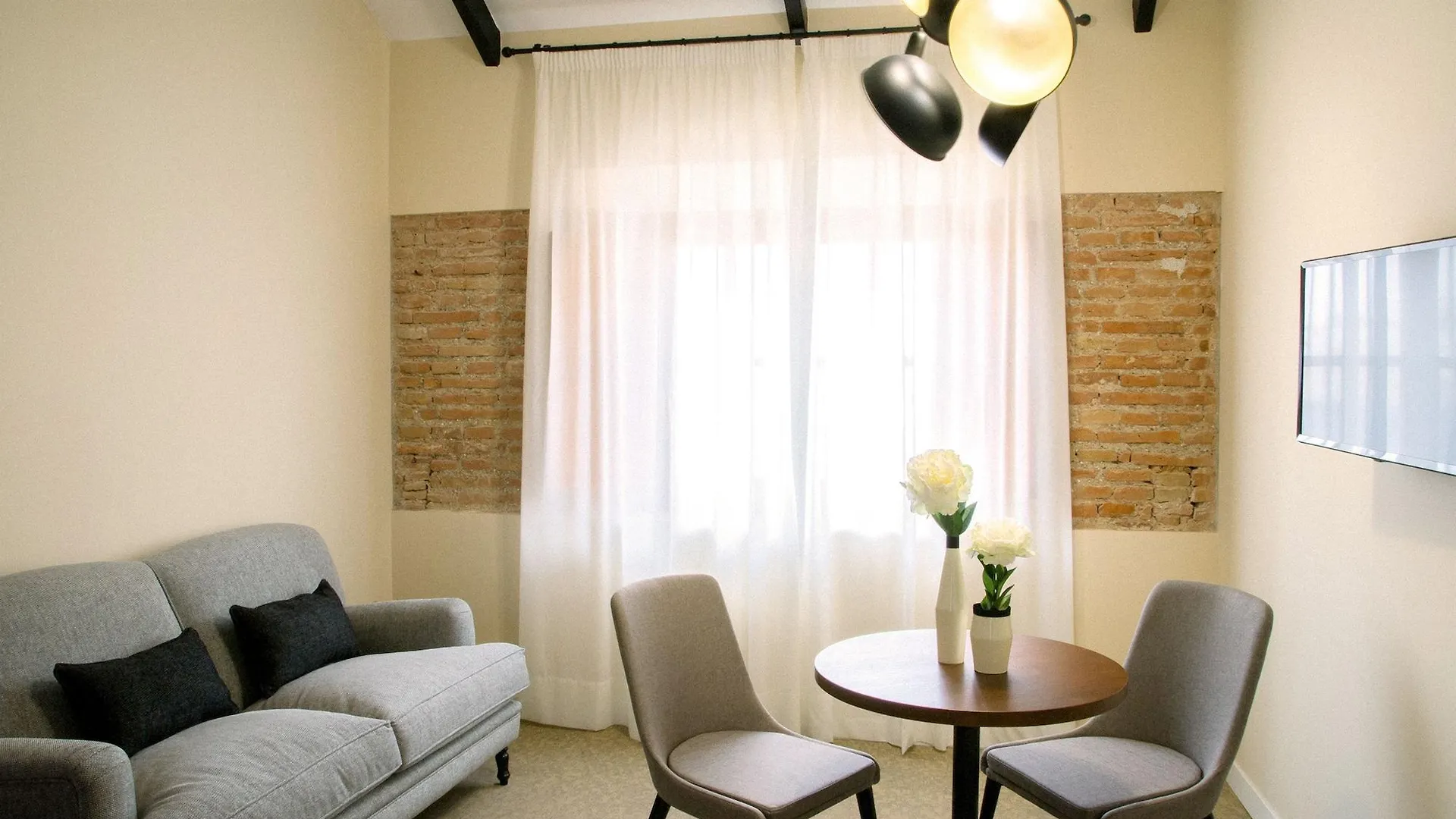 Apartamentos Naitly Málaga Teatro Romano Appartamento