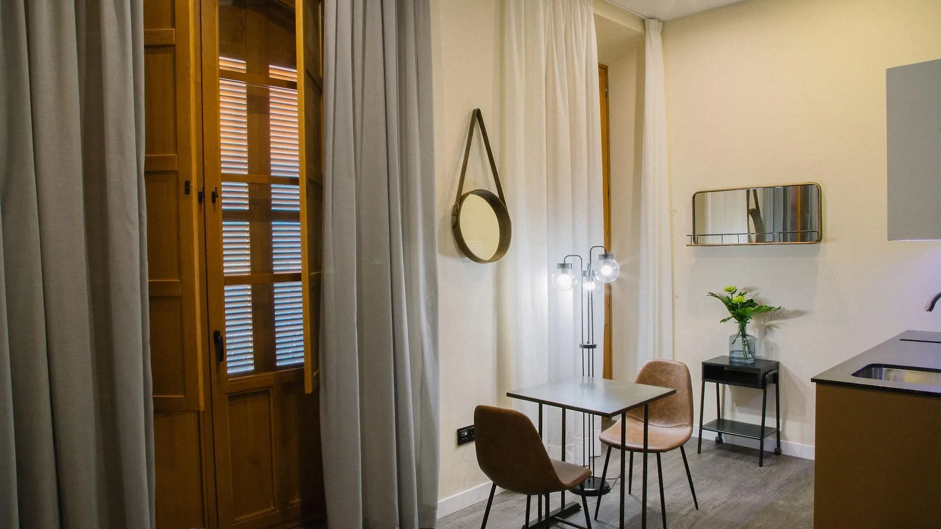 아파트 Apartamentos Libere Malaga Teatro Romano (Adults Only)